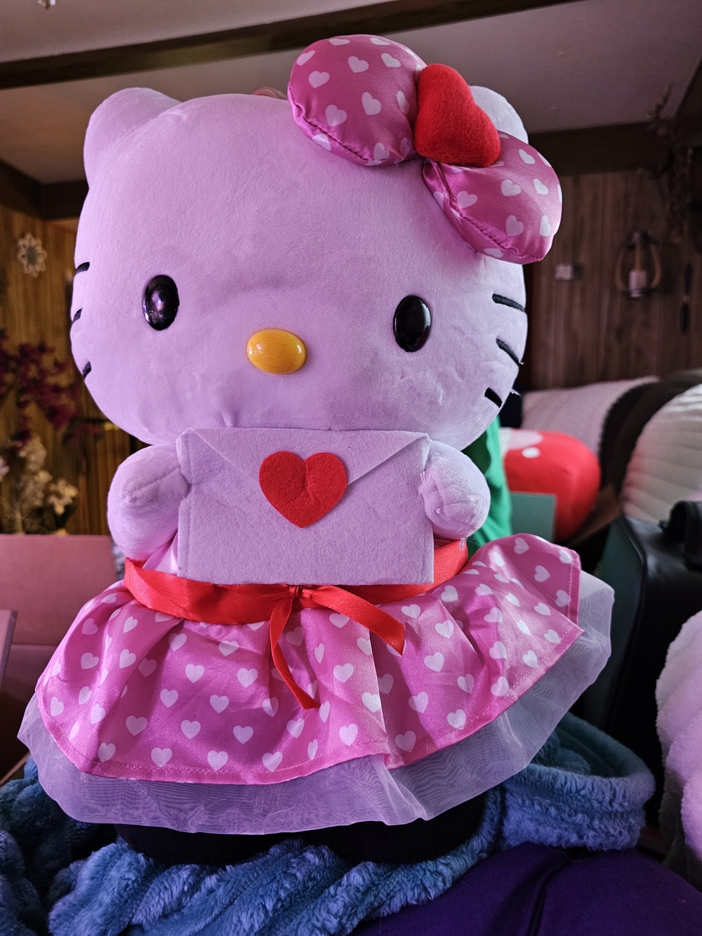 Hello Kitty Plush Valentine Doll - Pink Heart Dress 18" NWT Retail $40